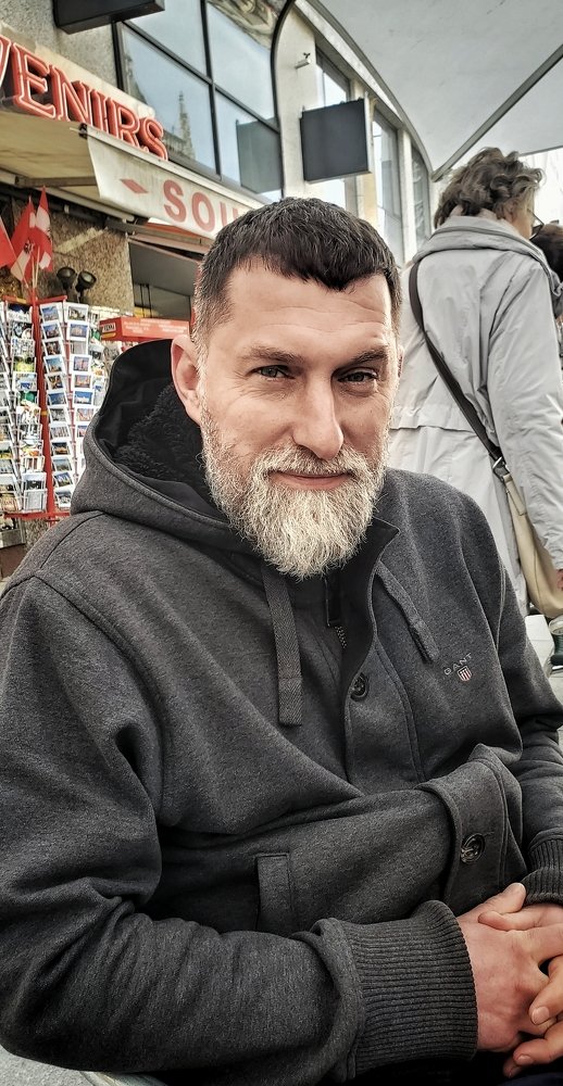 Photograph by Ако