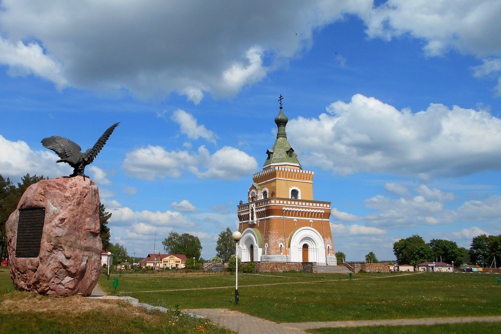 Свято-Петро-Павловский храм при деревни Лесная