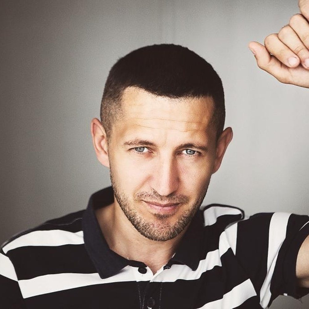 Photograph by Ако