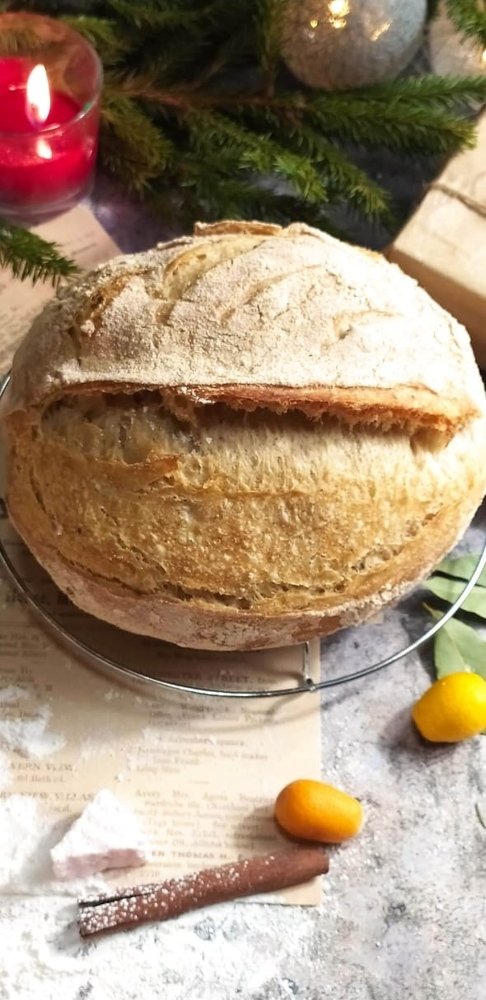 К любому празднеству он главный