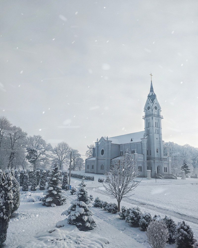 Hnizdychiv monastery