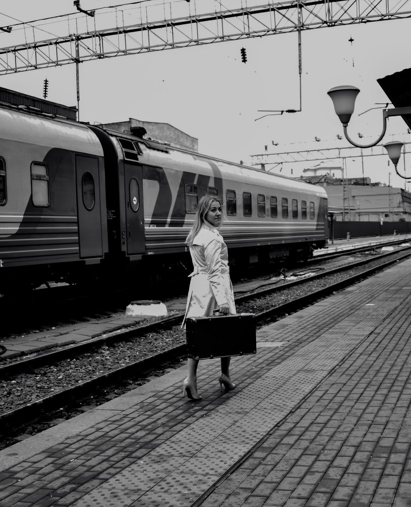 Снова поезд