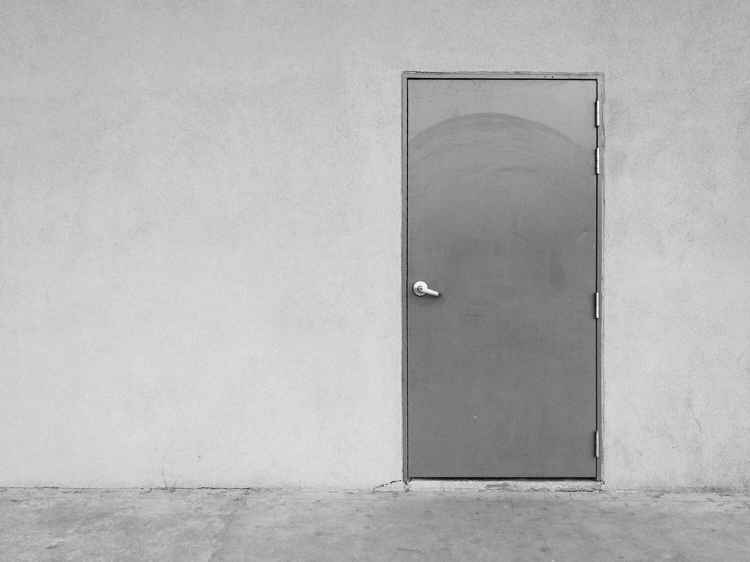 la puerta
