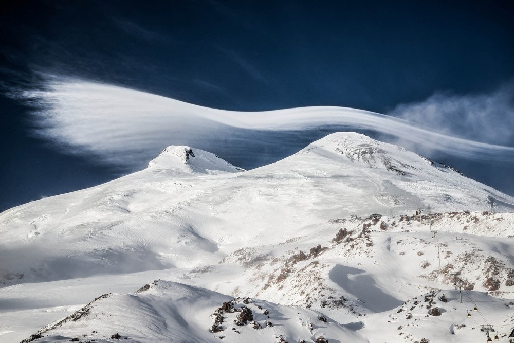 Lenticular Elbrus.