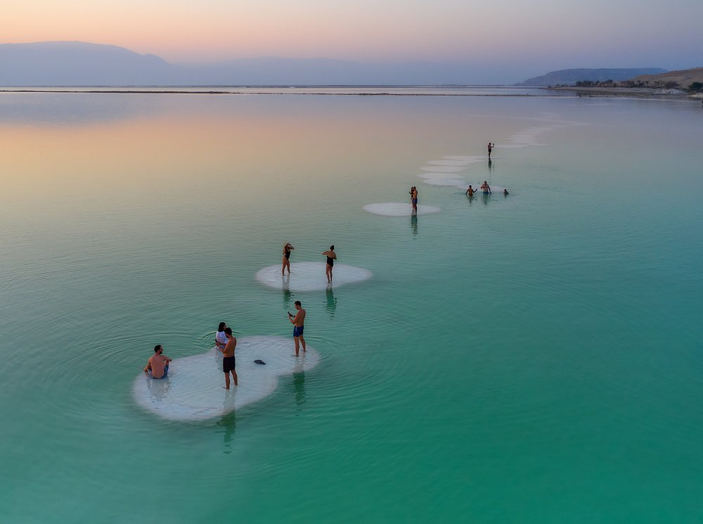 Обитаемые острова...