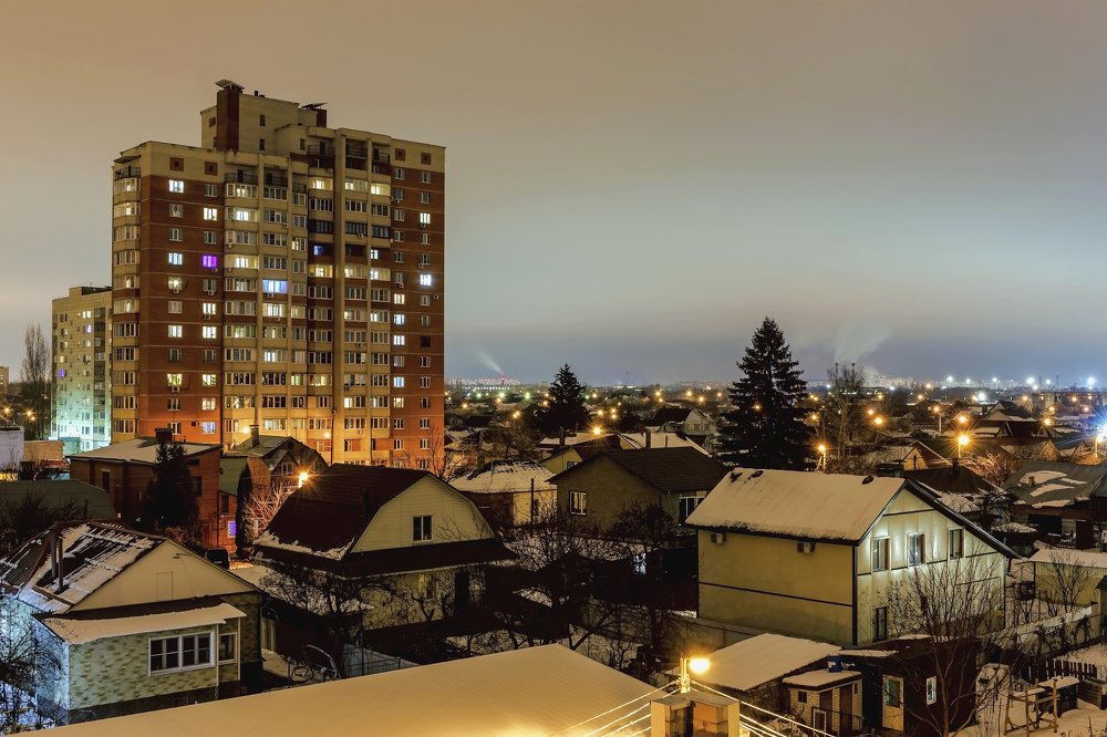 Город вечером..