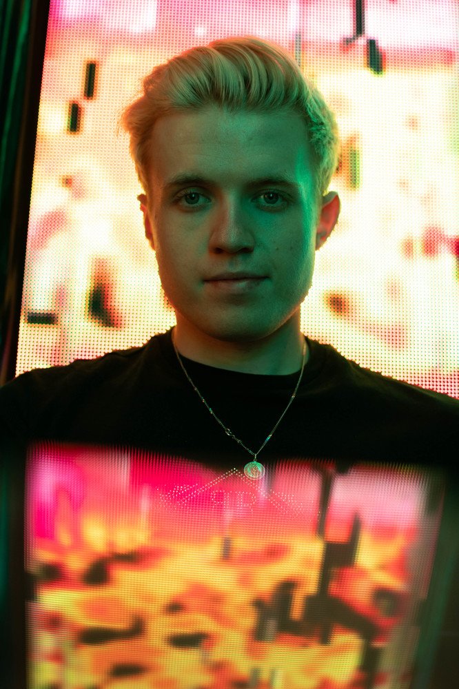 Photograph by Suksiri Natcha