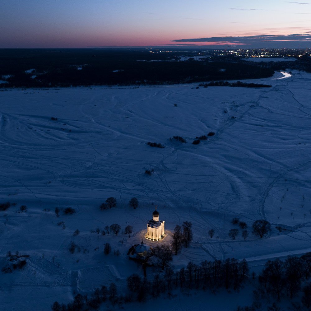 Photograph by Sergei Poletaev