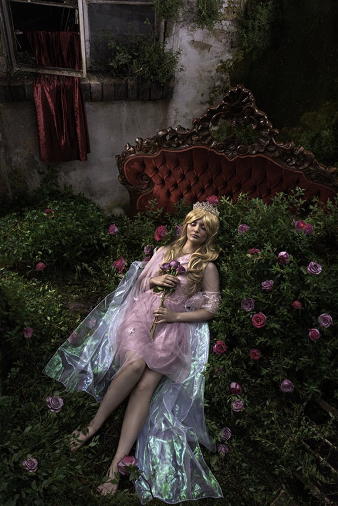 ¿Fictional realities?