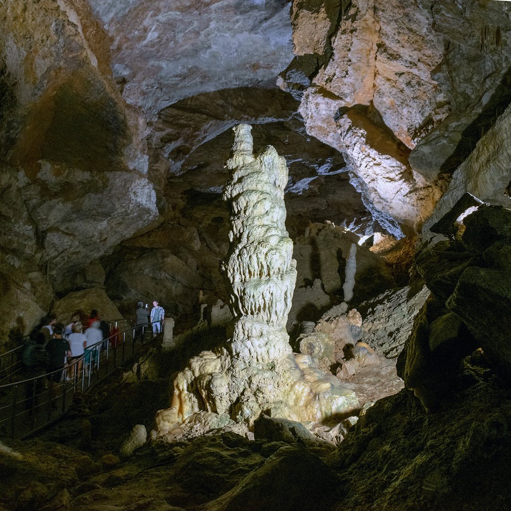 Новоафонская пещера