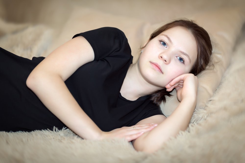 портрет девушки portrait of a young woman