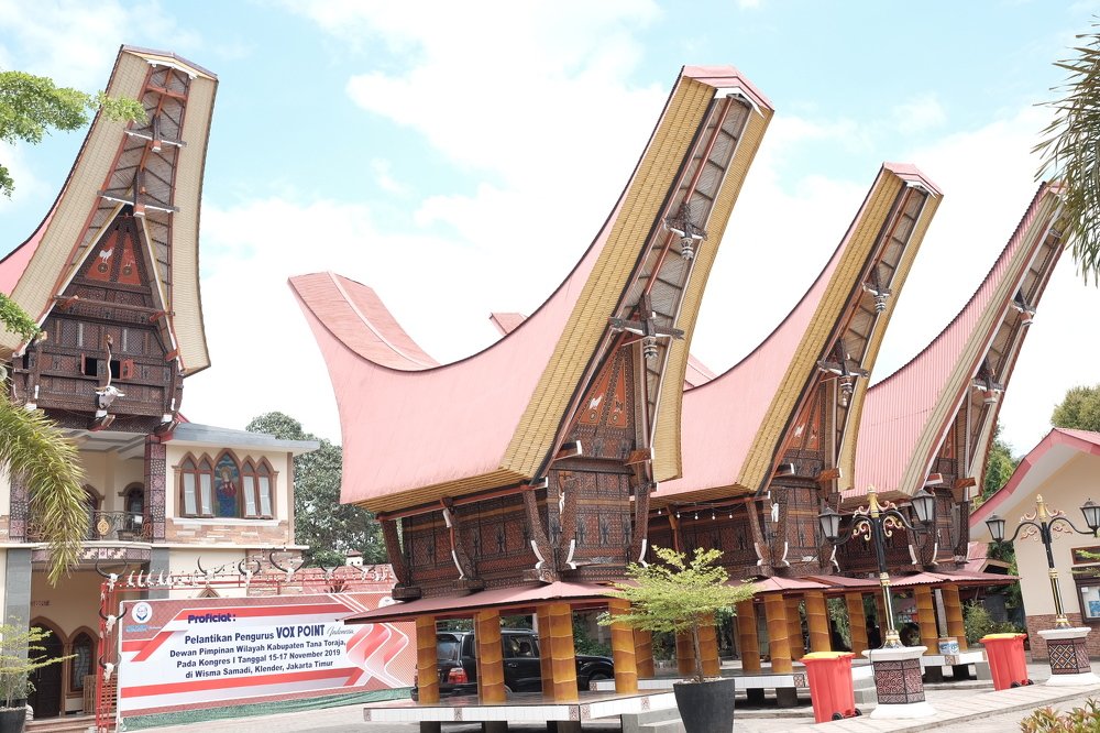 Photograph by Honest