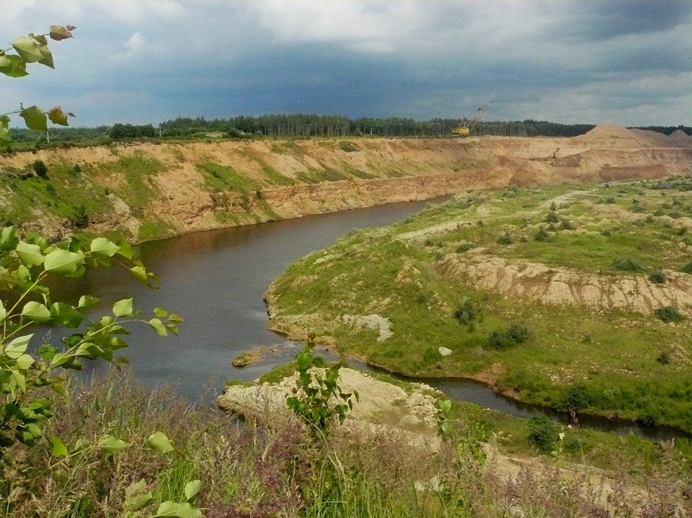 Природный карьер