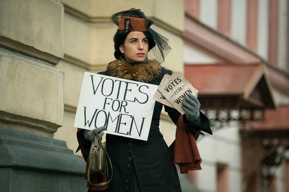 Photograph by Alexandre Dpari