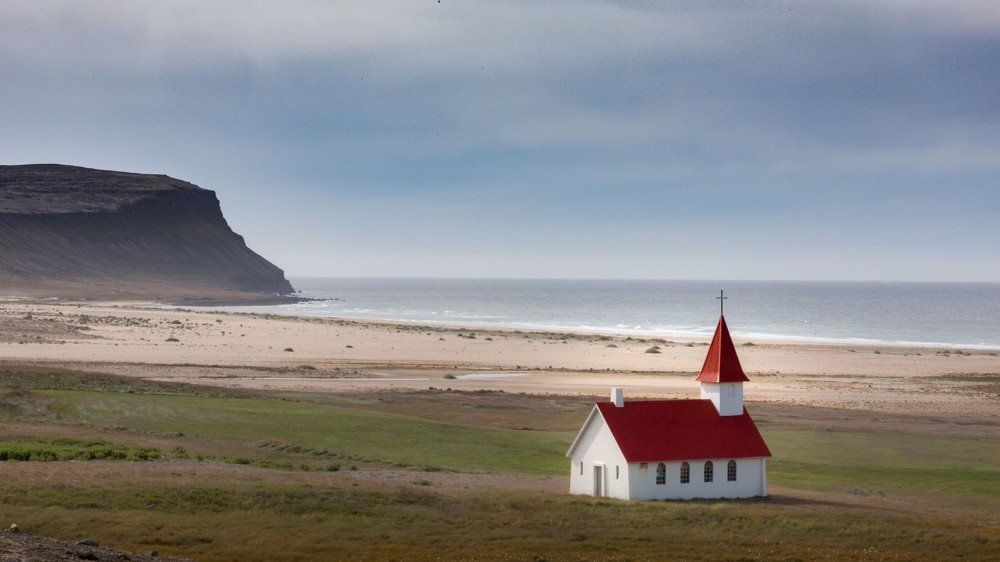 Исландия. Одинокая кирха