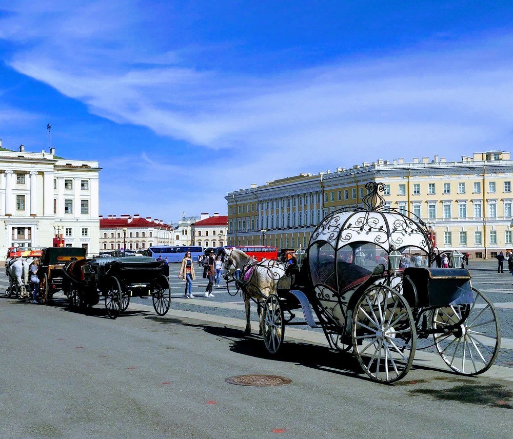 Санкт-Петербург.