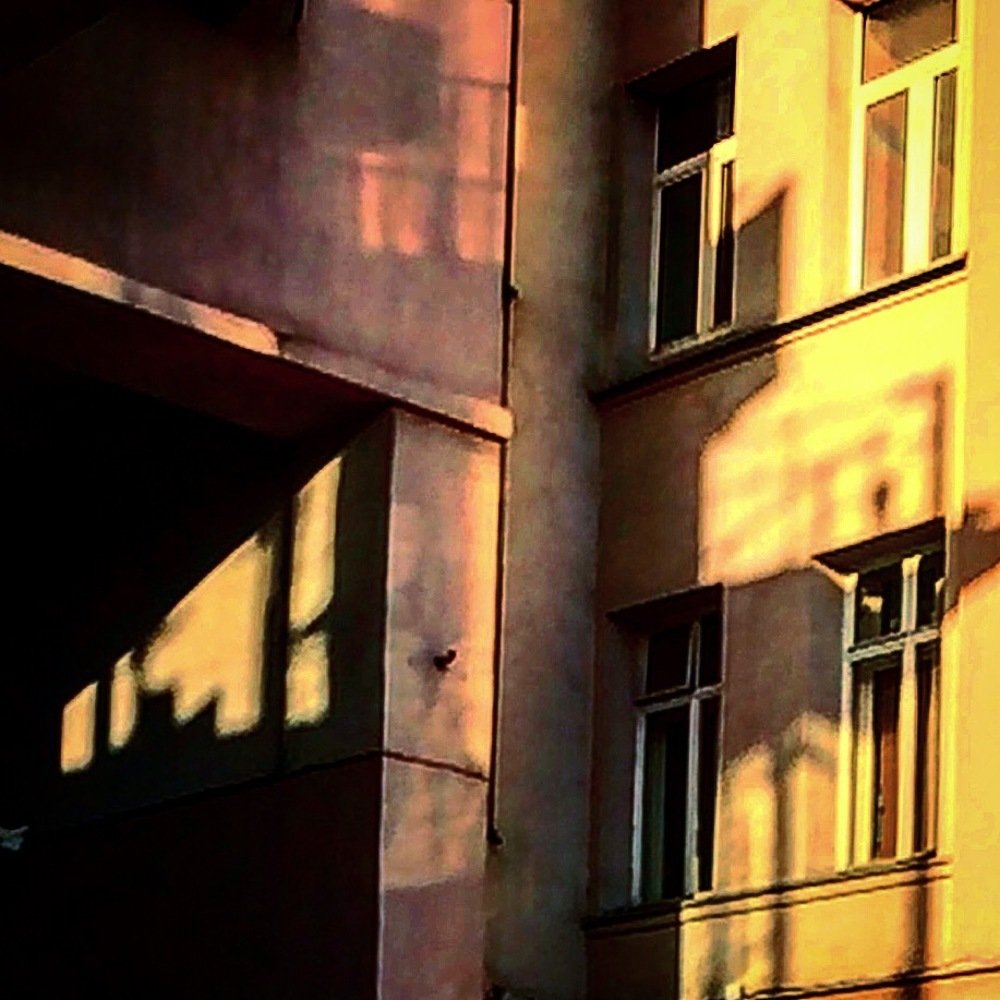 50 shades of shadow.