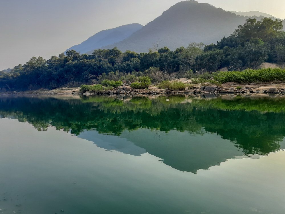 Undisturbed reflection