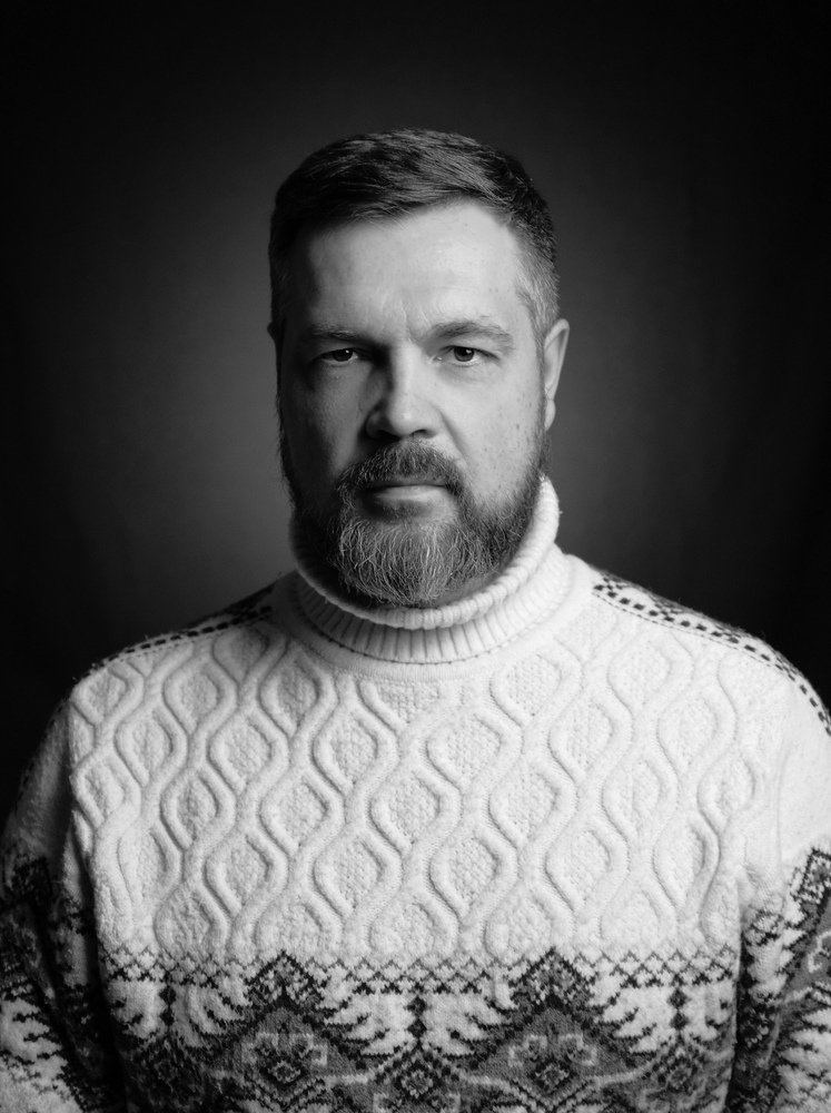 Photograph by Konstantin Shalashov