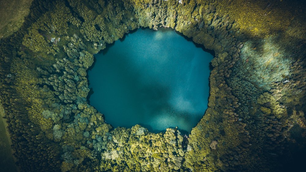 Photograph by Julio Pendilhe