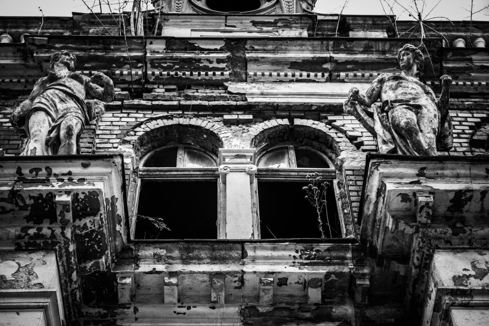 Photograph by Radu Constantinescu