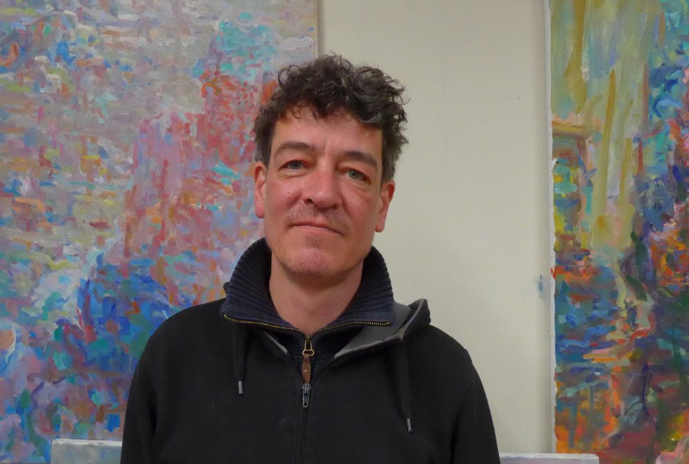 There s a bright light burning deep inside of me