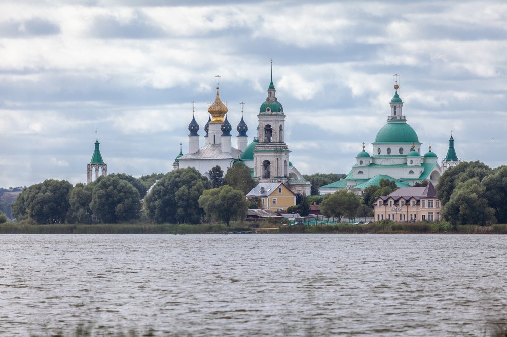 Ростов Великий, Спасо-Яковлевский Димитриев монастырь