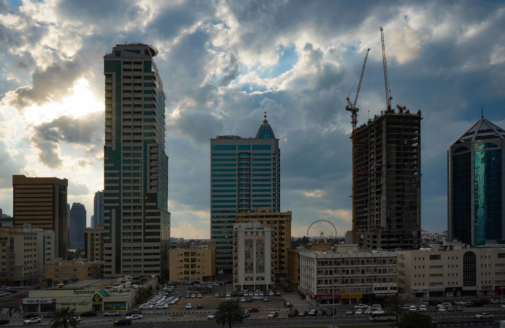 Растущий город