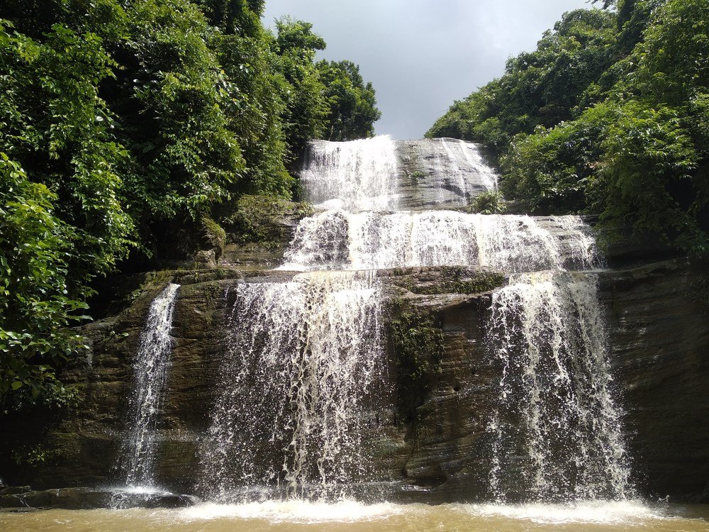 Khoiyachora Waterfall