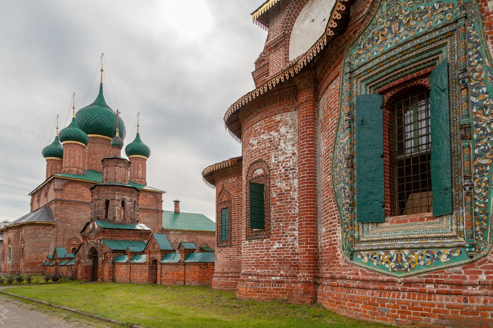 Храмовый комплекс в Коровниках