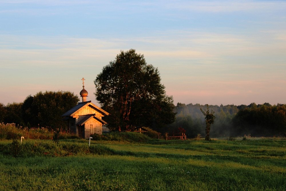 Часовня в честь Святого Георгия Победоносца (д.Шапкино, Смоленской области)