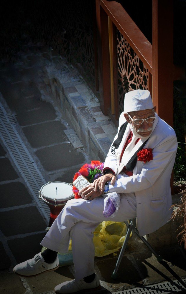 Yes, I am waiting for you ... May it come with the feast?