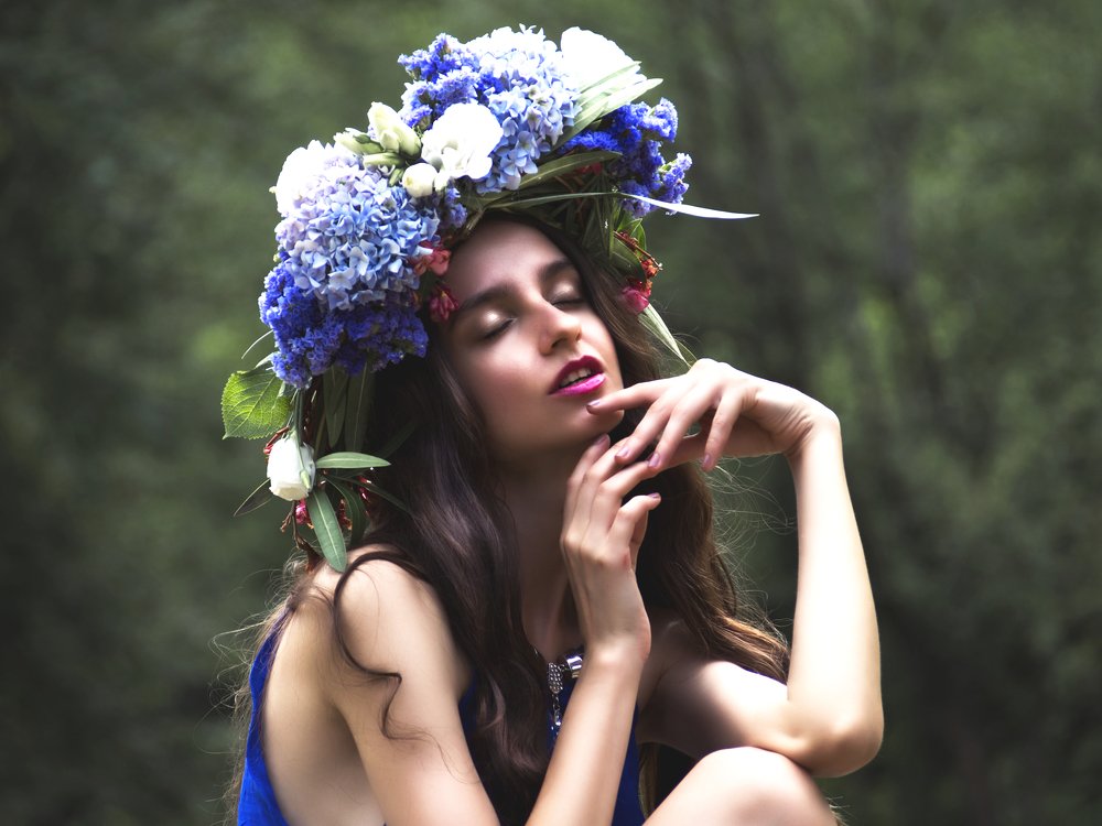 Photograph by AlVi Studio