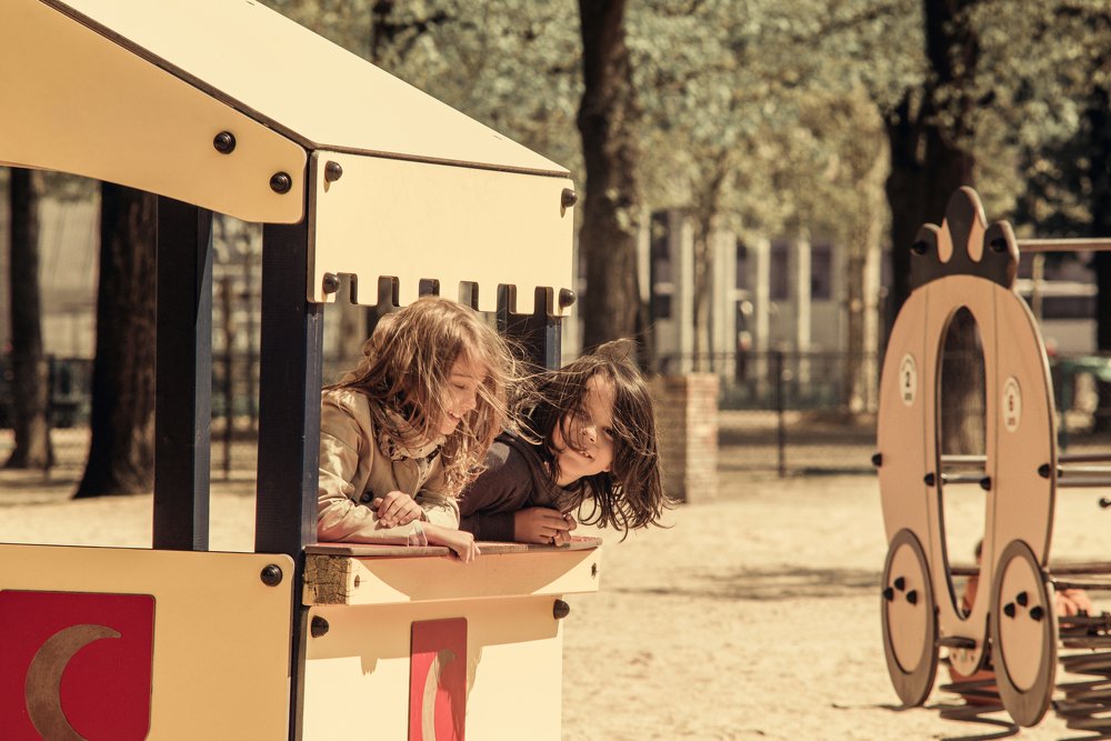 Весна в Париже