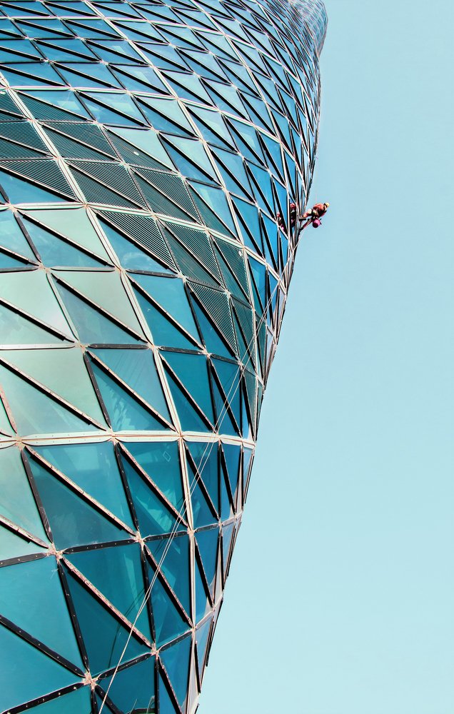 Climbing a skyscraper-2