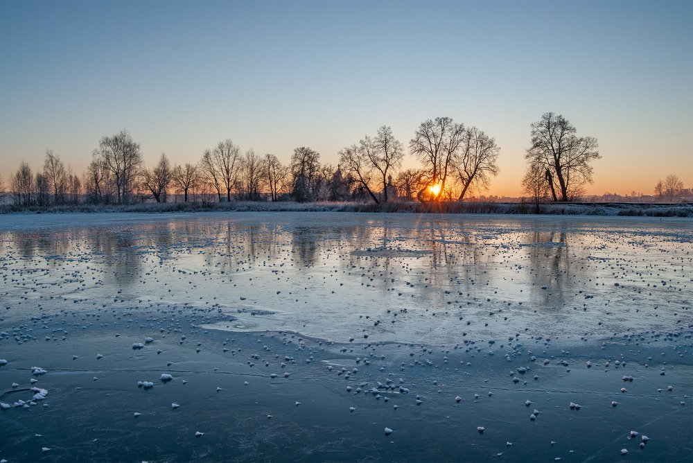 Photograph by Andres Ganenkoff