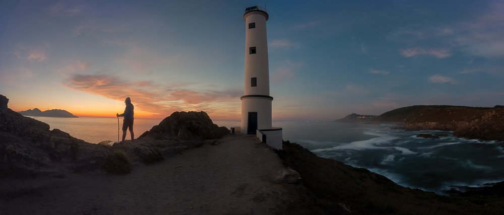 THE WHITE LIGHTHOUSE