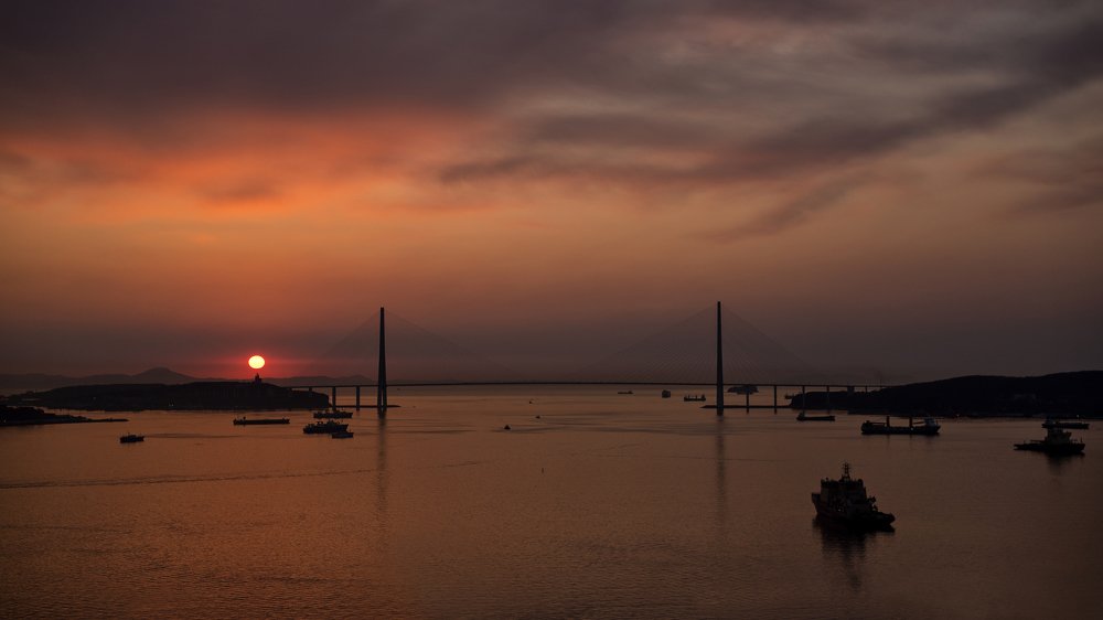 Мост. Рассвет.