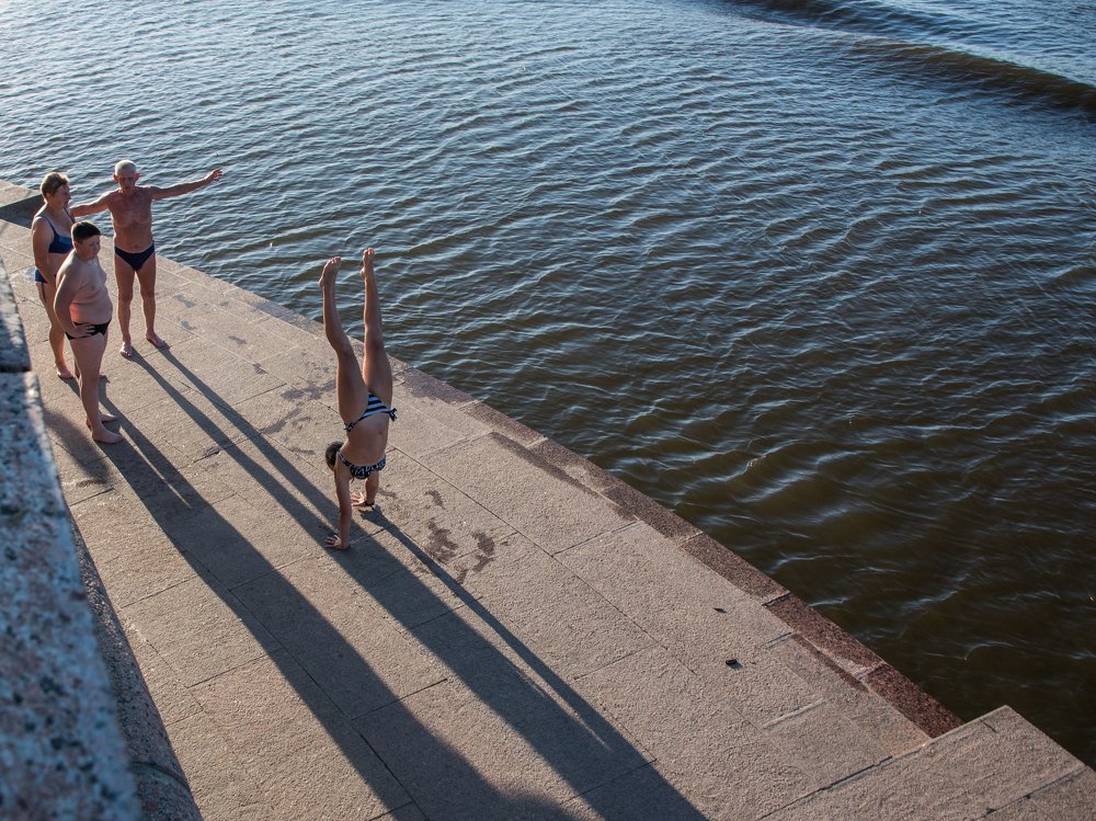 Фотография автора Дмитрий Дадонкин