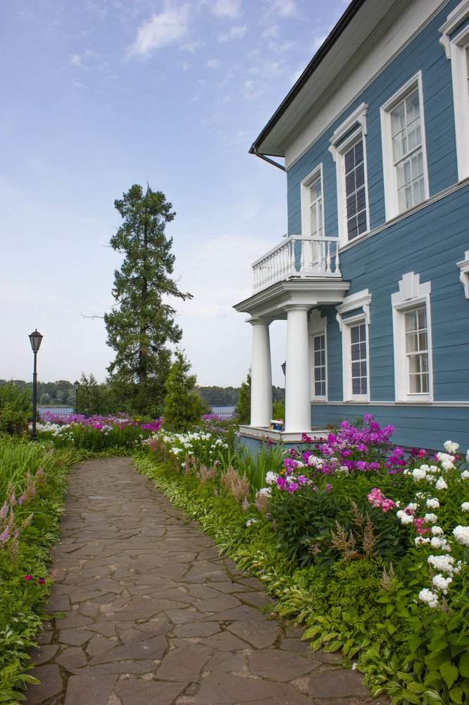 Фотография автора Анастасия Красикова