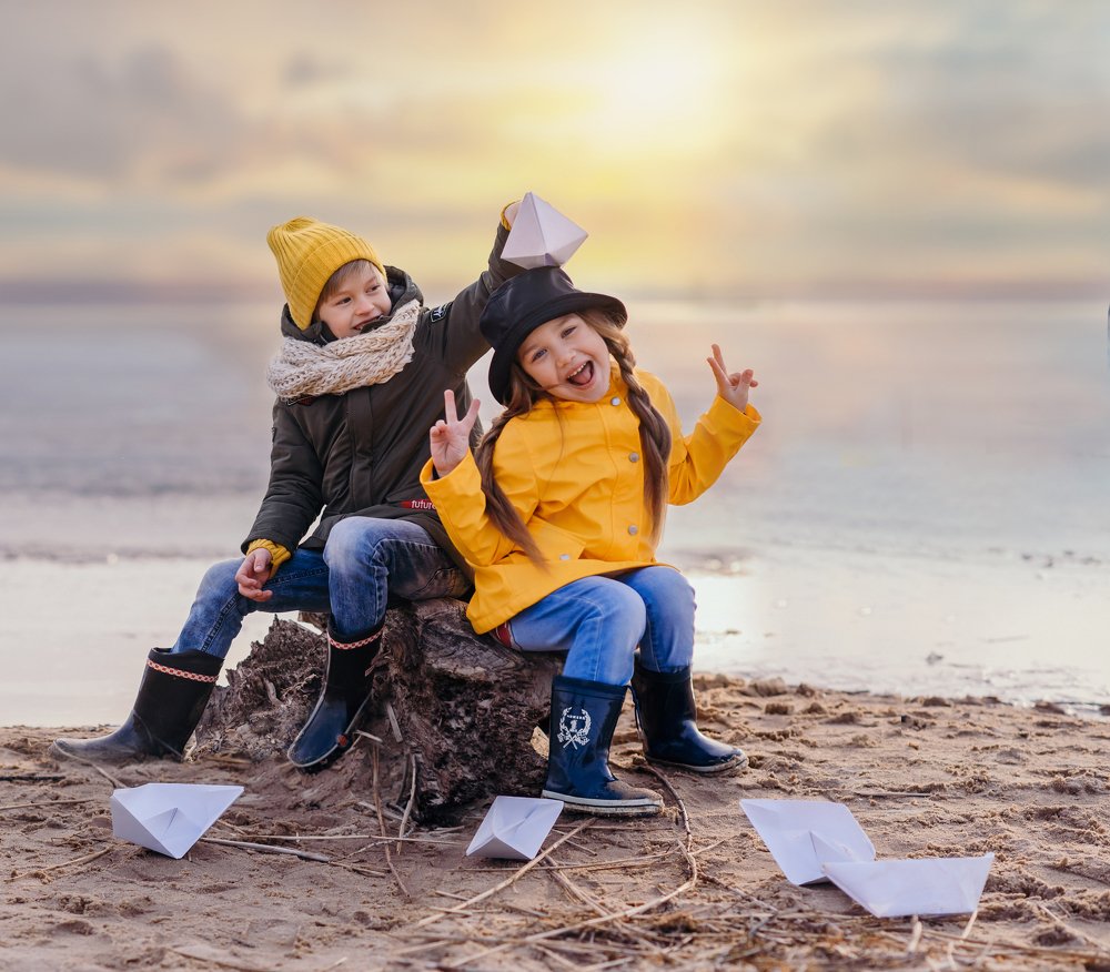 Белые кораблики…