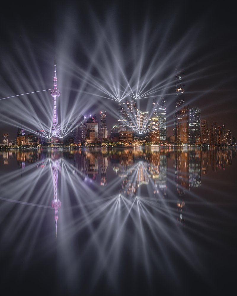 Lights in Pudong 3