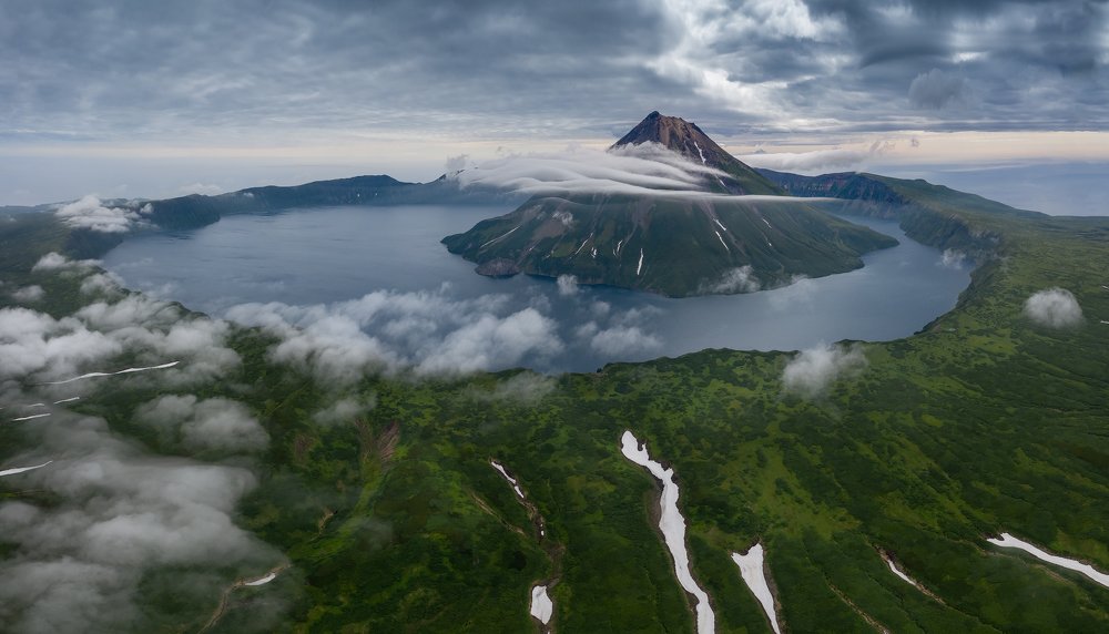 Спящий гигант...