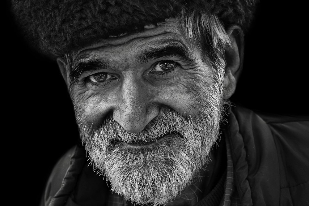 Photograph by Mohammad Dadsetan