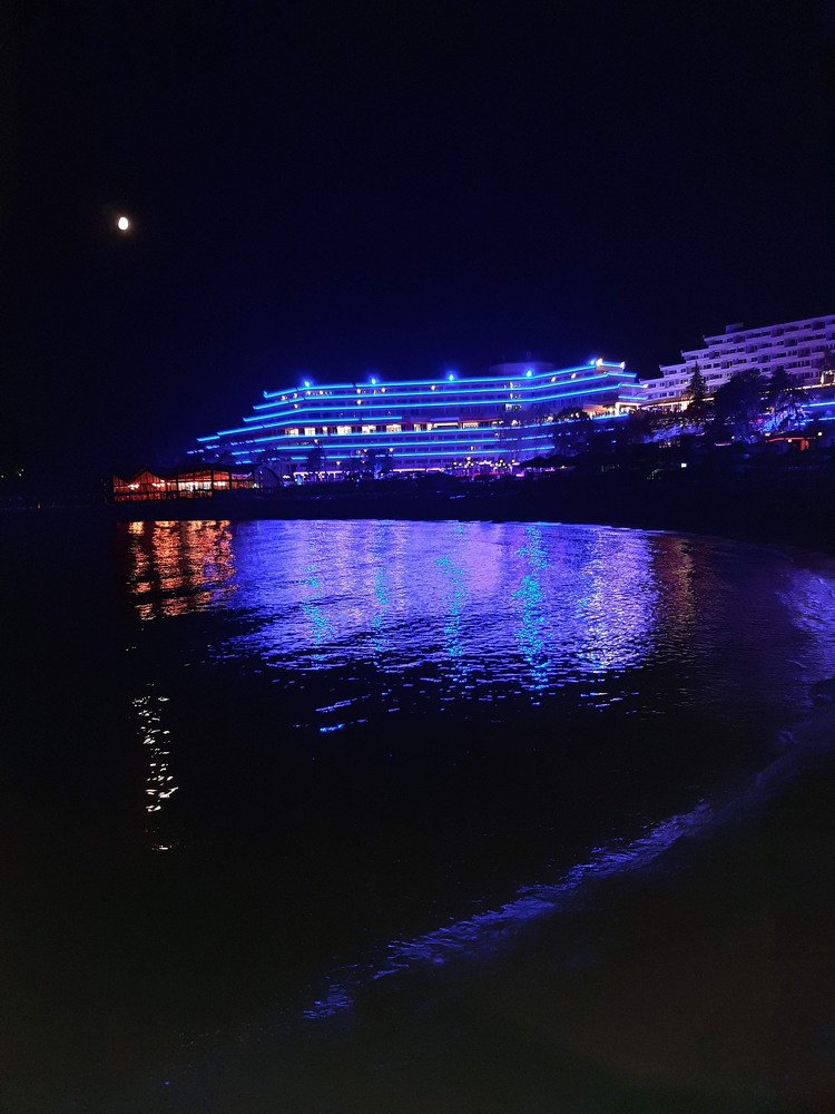 Photograph by Adriana Raileanu