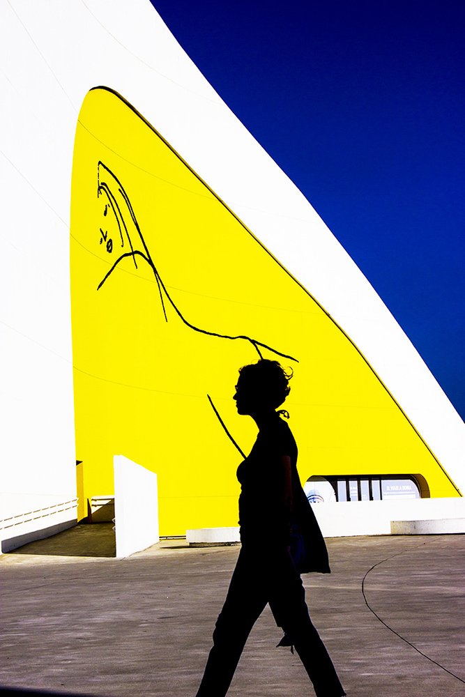 Photograph by Raimundo Chacón