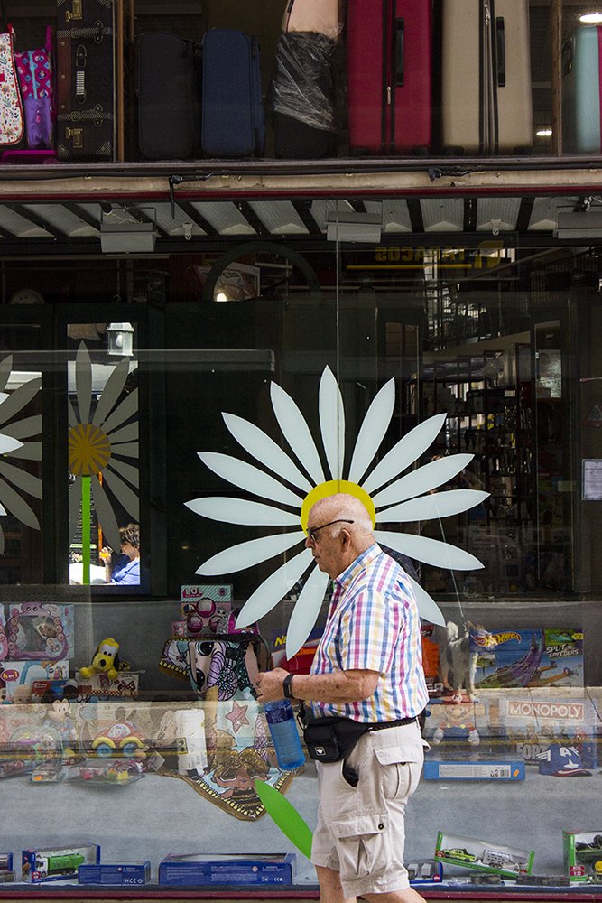 Photograph by Raimundo Chacón