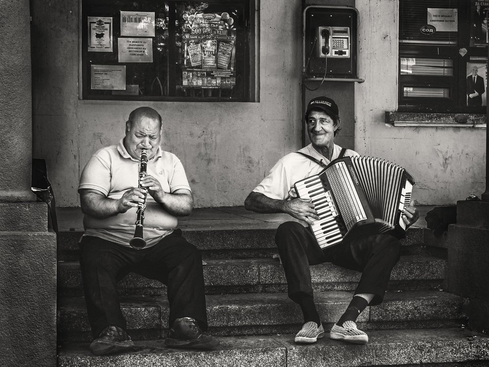 Street musicians