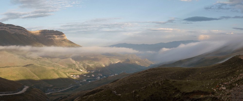 В закатных лучах Солнца