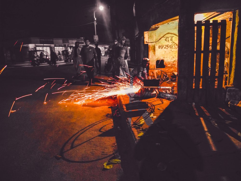 The sparks tells the sprit of work